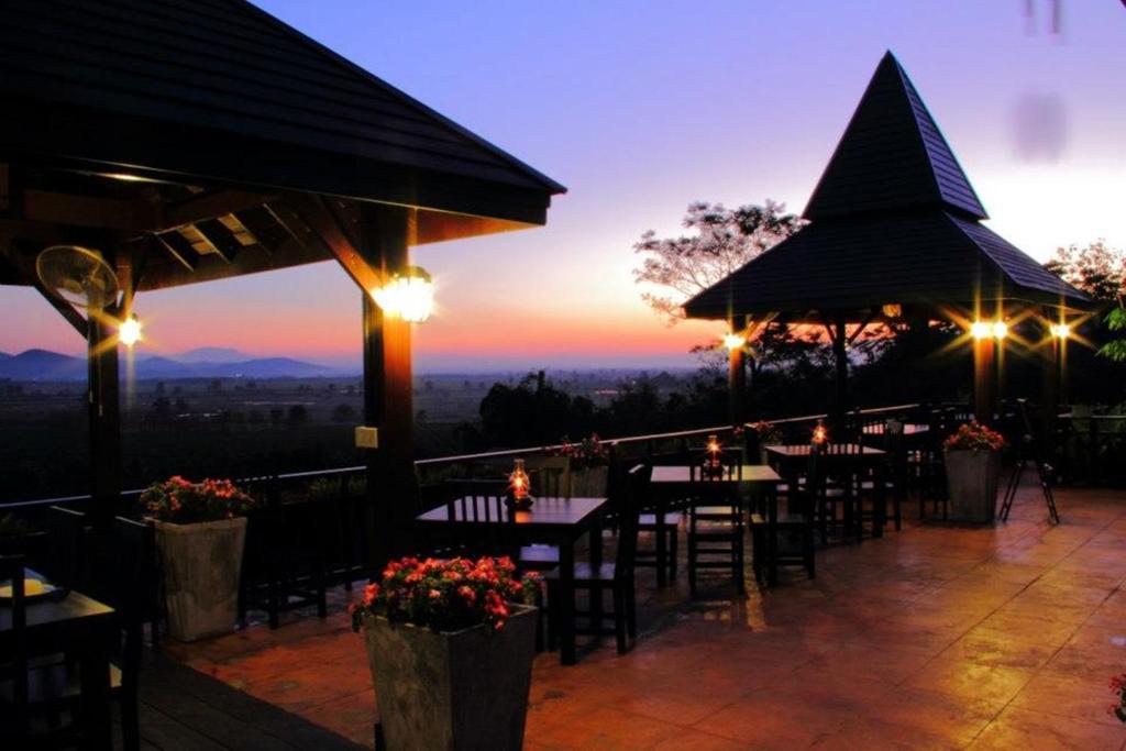 Thaton Hill Resort Mae Ai Exterior photo